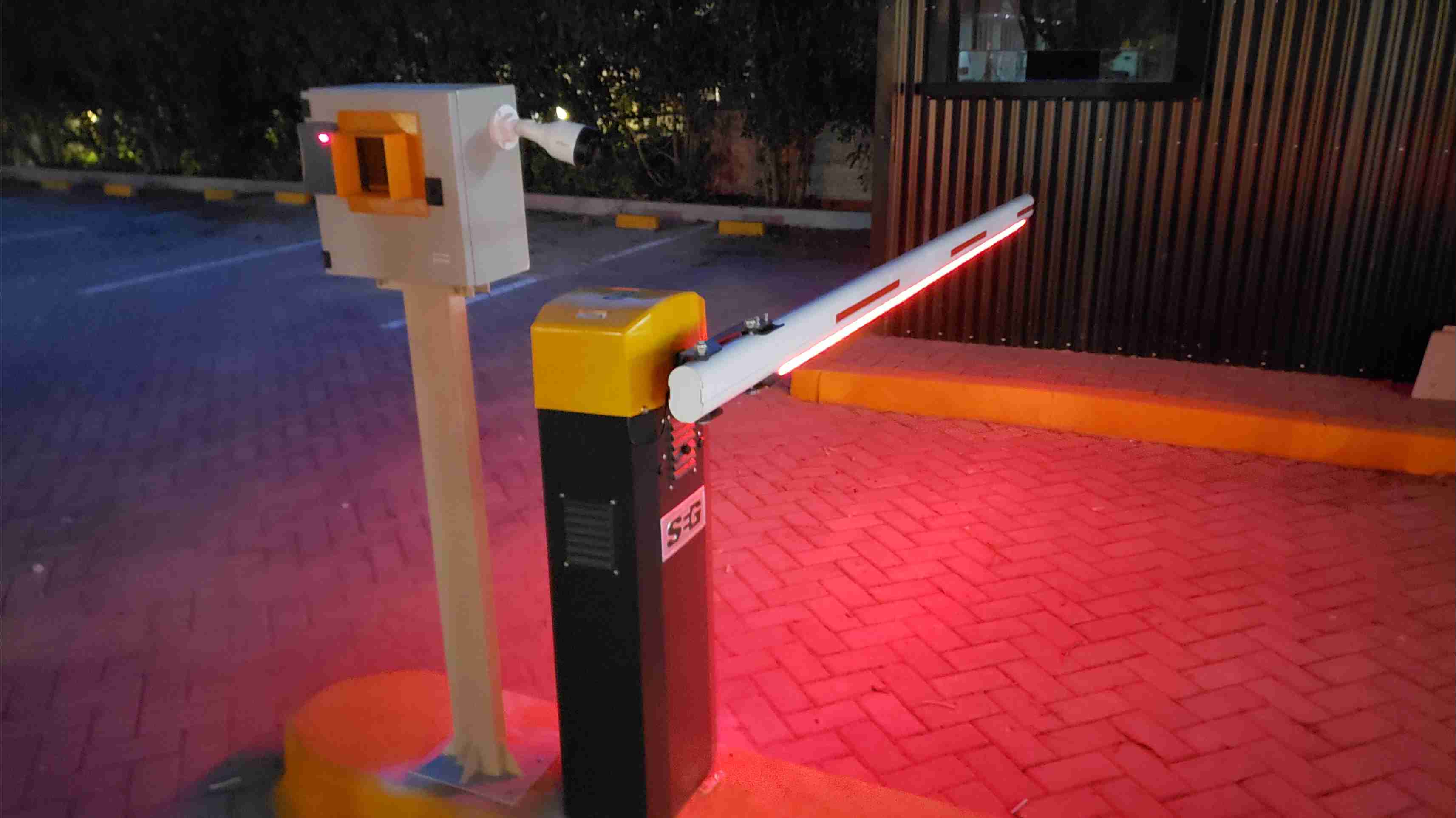 acceso vehicular automatizado